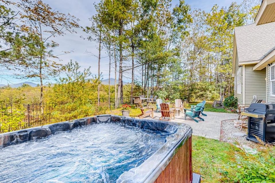 Saco River & White Mountain Views House in North Conway