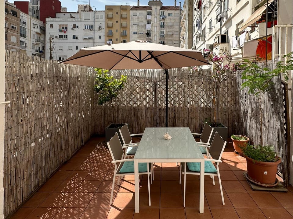 Enjoy Apartment 4 pax at Ruzafa with sunny terrace Apartment in Valencia