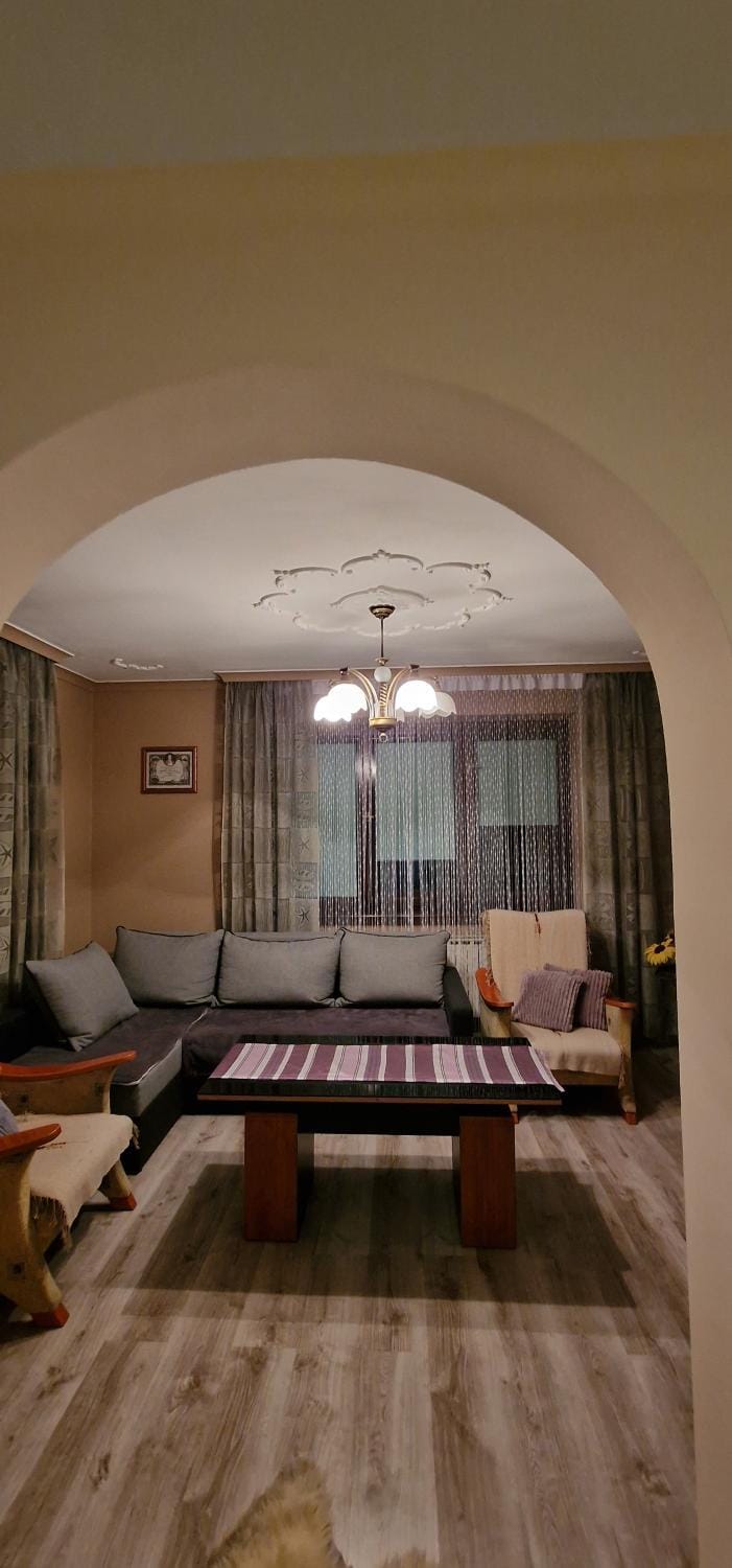 Communal lounge/ TV room, TV and multimedia, Living room, Seating area