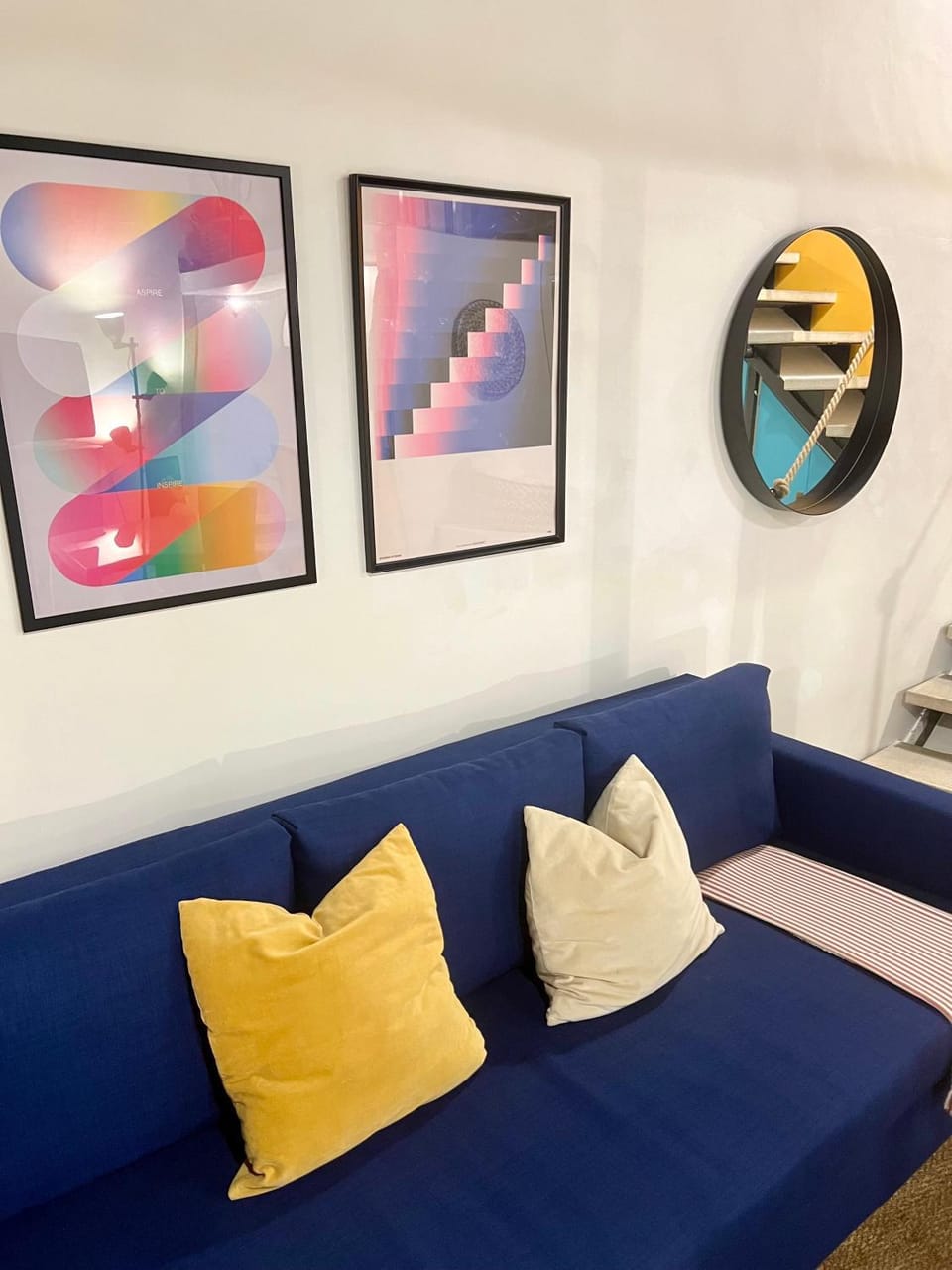 Living room, Decorative detail, Seating area