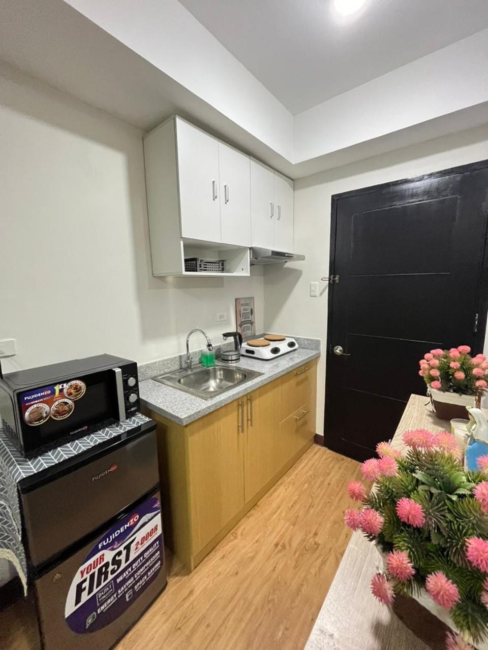Kitchen or kitchenette, minibar, pet friendly, stove