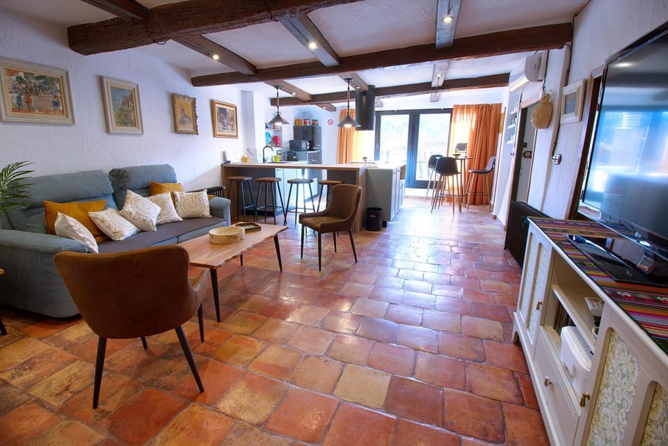 Cuencaloft La Casa Del Pintor Apartment in Cuenca