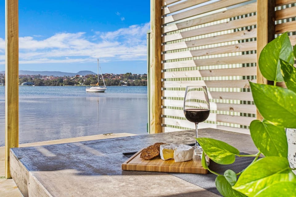 The Little Lake House House in Port Kembla