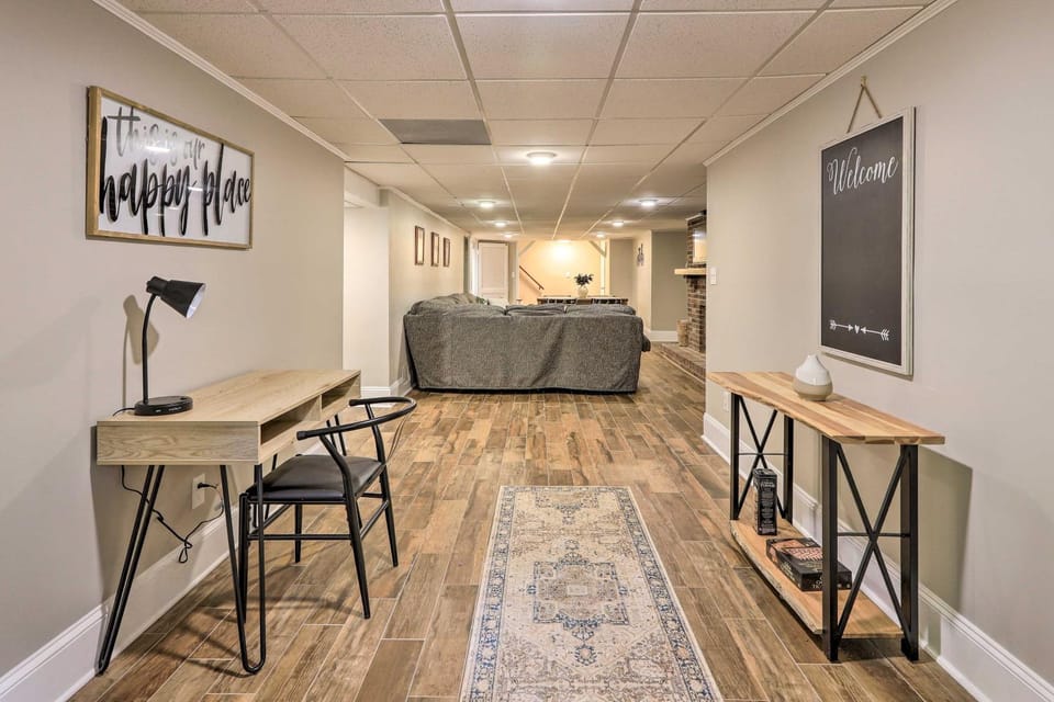 21 Mi to Atlanta: Getaway w/ Fire Pit! Apartment in Georgia