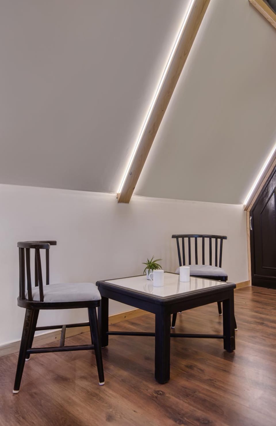 Jim & Holmes Resort & Luxury Residences in Jim Corbett National Park Villa in Uttarakhand