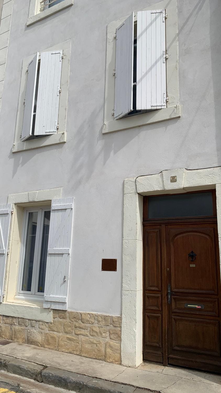 Property building, Facade/entrance, Internal: Not applicable to any particular room