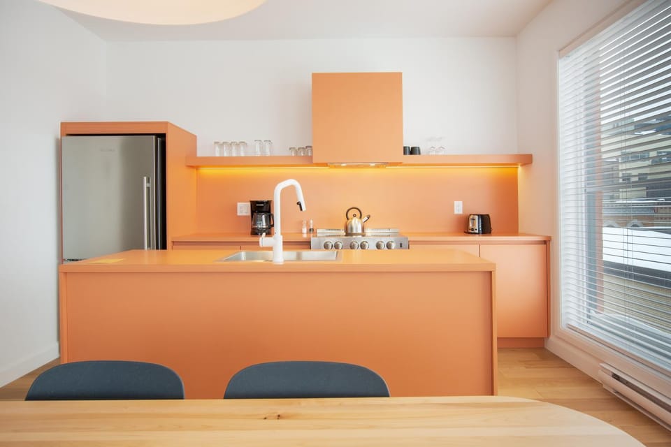 Kitchen or kitchenette
