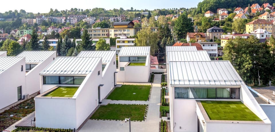 Property building, Bird's eye view