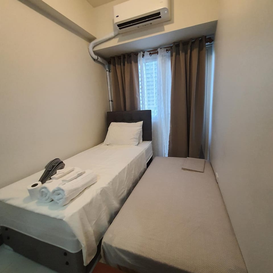 SMDC Coast Residences Lovely Fully-furnished 1 BR Condo with pool Apartment in Pasay