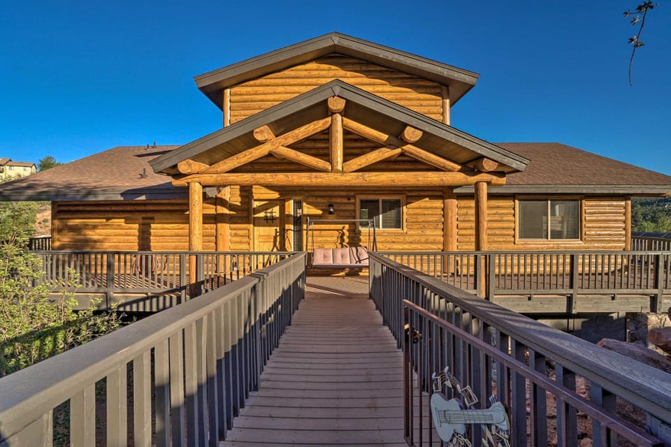 Mtn-View Gem w/ Fire Pit & Deck in Payson House in Payson