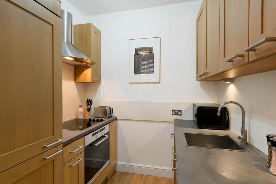 Kitchen or kitchenette, dishwasher, minibar, pet friendly, stove, toaster