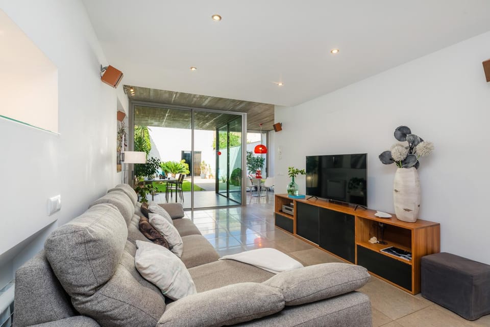 Property building, Living room