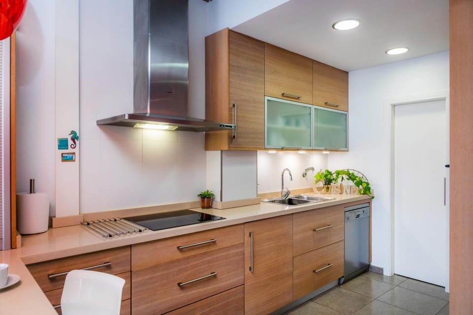 Kitchen or kitchenette, Living room