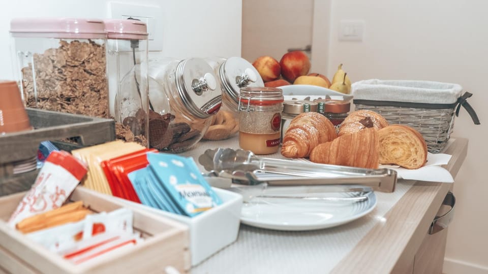 Food, Breakfast, Buffet breakfast