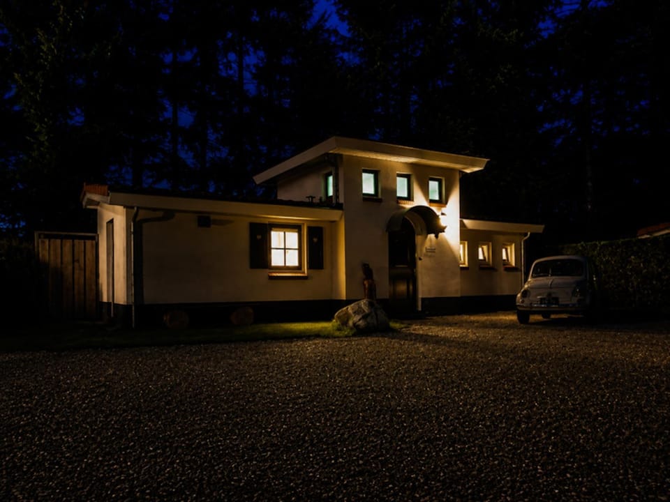 Property building, Night