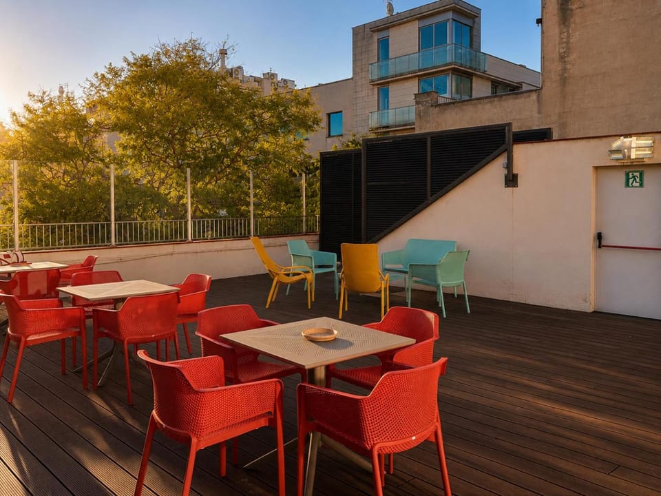 Off site, Balcony/Terrace