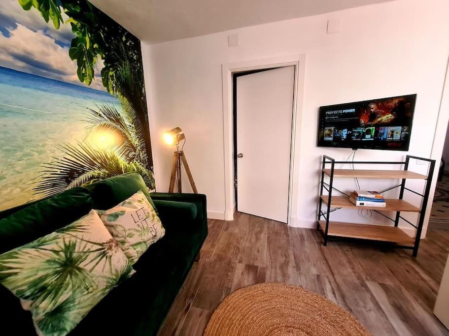 P Casa con Azotea privada y Céntrica. WiFi+Netflix House in El Puerto de Santa María