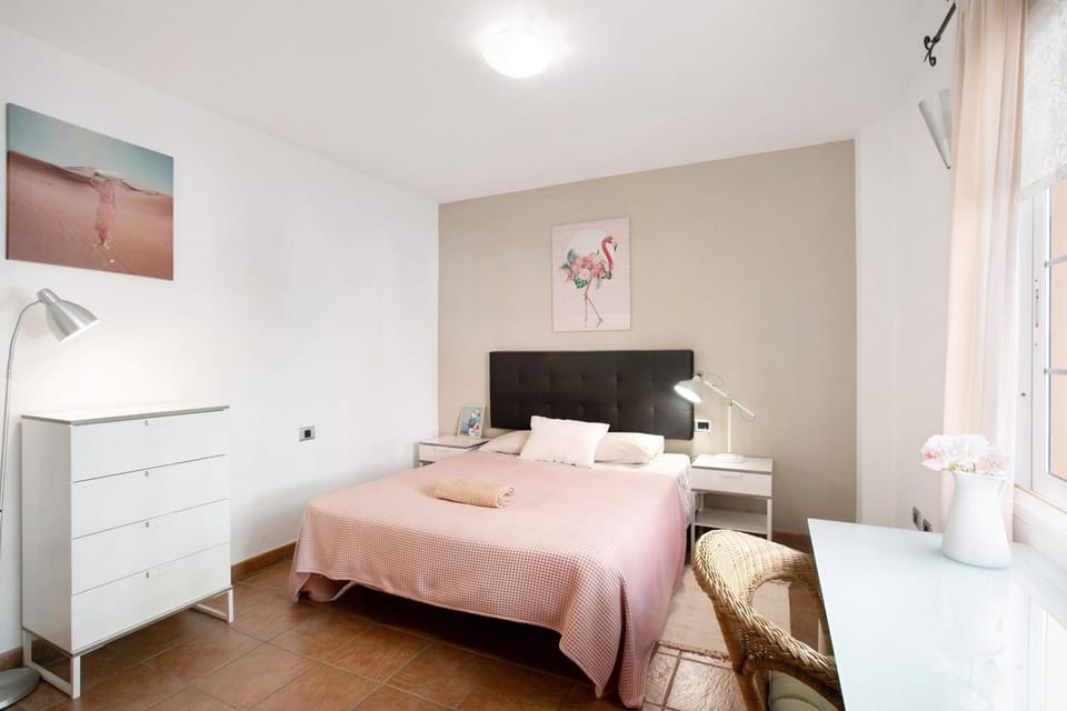 Living room, Bedroom