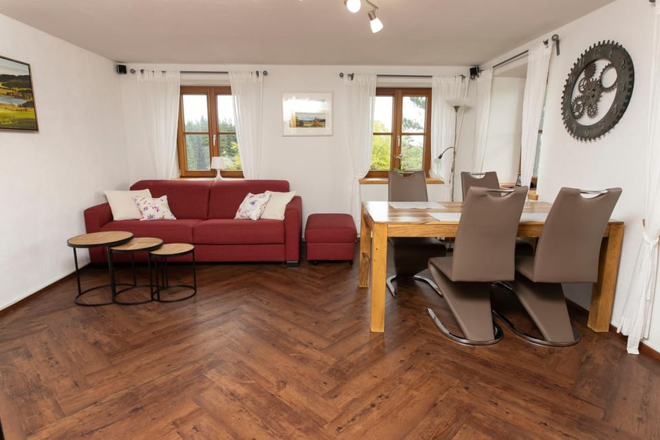 Living room, Seating area, Dining area