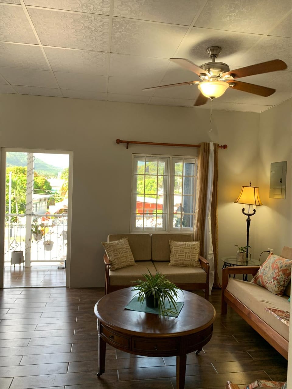Living room, Seating area, fireplace