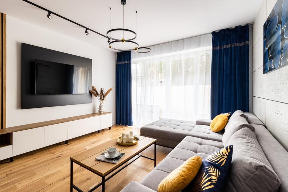 TV and multimedia, Living room