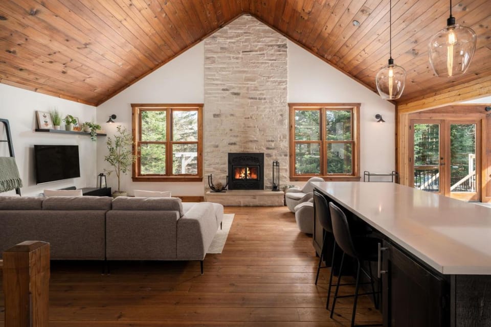 La Canopée - Spa - Mont-Blanc Chalet in Mont-Tremblant
