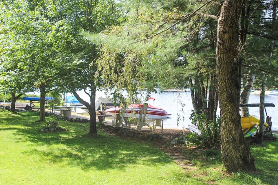 Balmoral Getaway House in Moultonborough