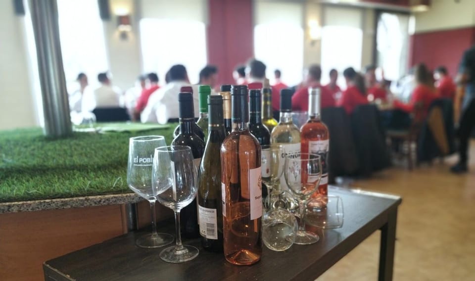 Restaurant/places to eat, Drinks, Alcoholic drinks