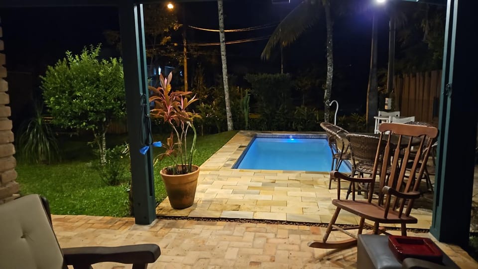 Night, Pool view