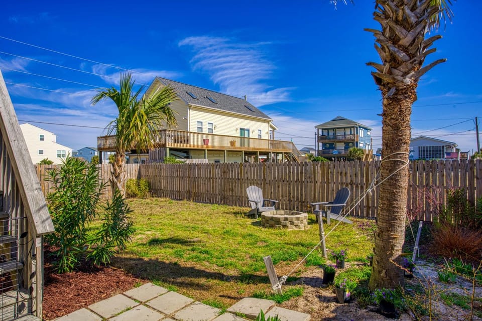NTB6805 Noontime Escape House in North Topsail Beach