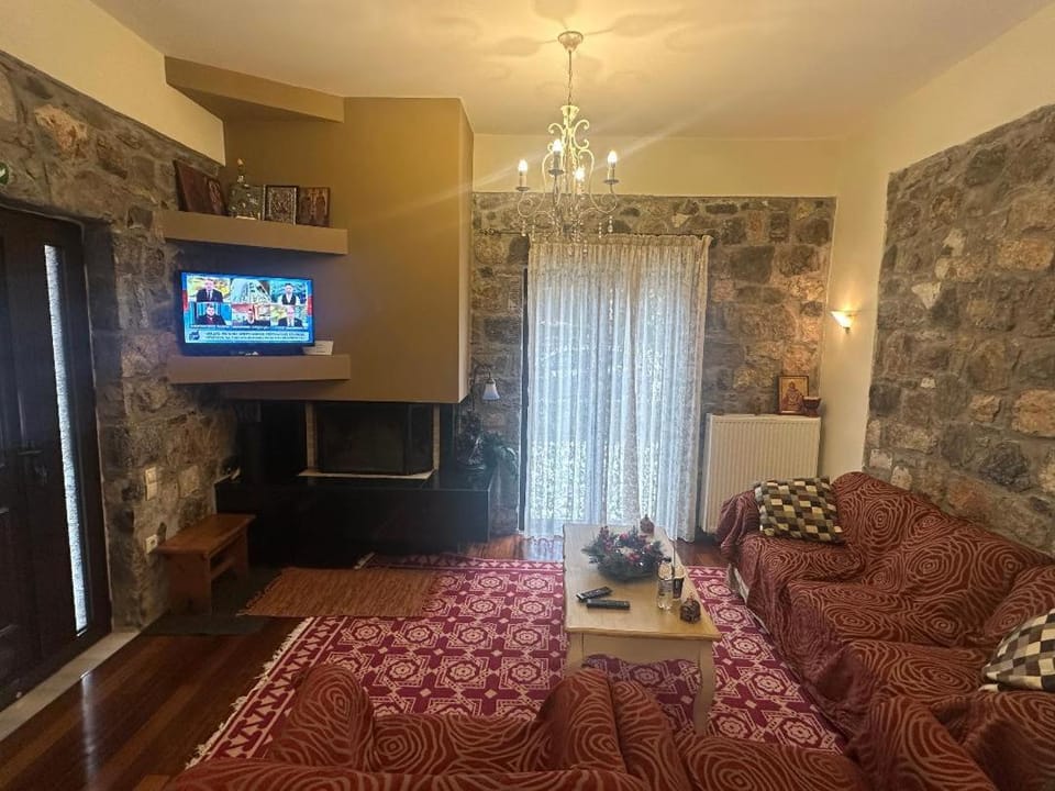 Stymfalia Cozy Village Guesthouse House in Argolis, Greece