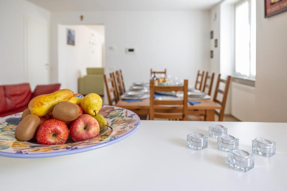 Casa soleggiata sull'altopiano Apartment in Province of Brescia