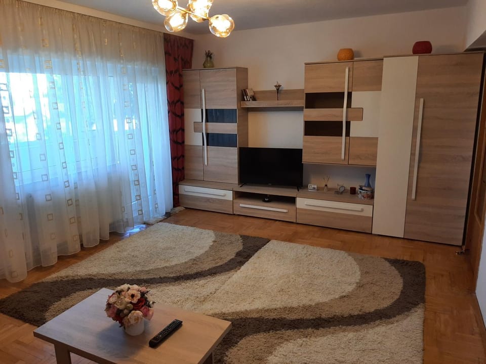 TV and multimedia, Living room, wardrobe