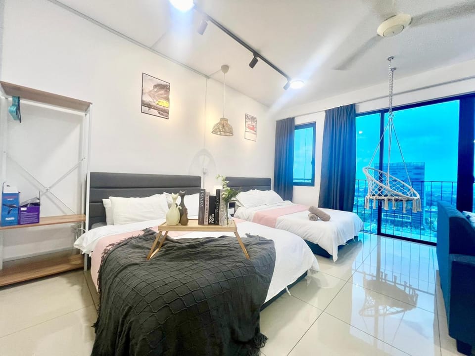 D 1-5Pax Cozy Home Trefoil Setia Alam 3bed Wifi &TV Shah Alam Setia City Mall Apartment in Selangor, Malaysia