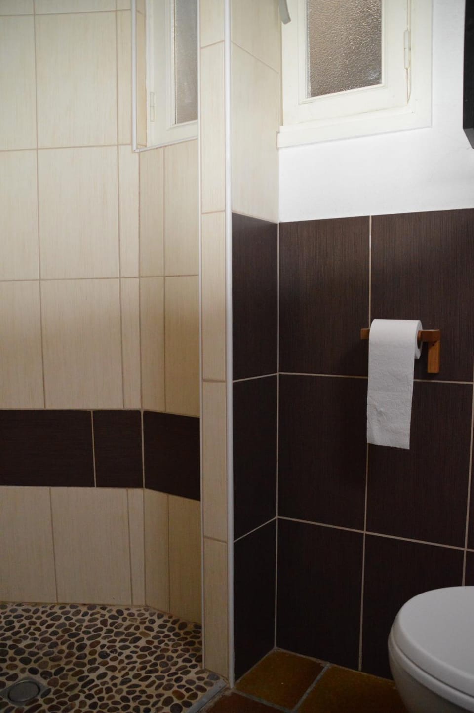Shower, Toilet