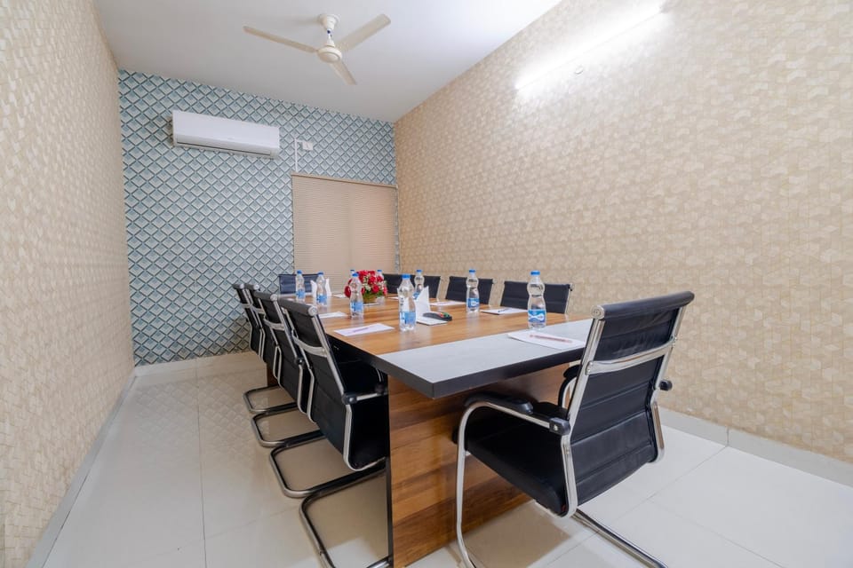 Meeting/conference room