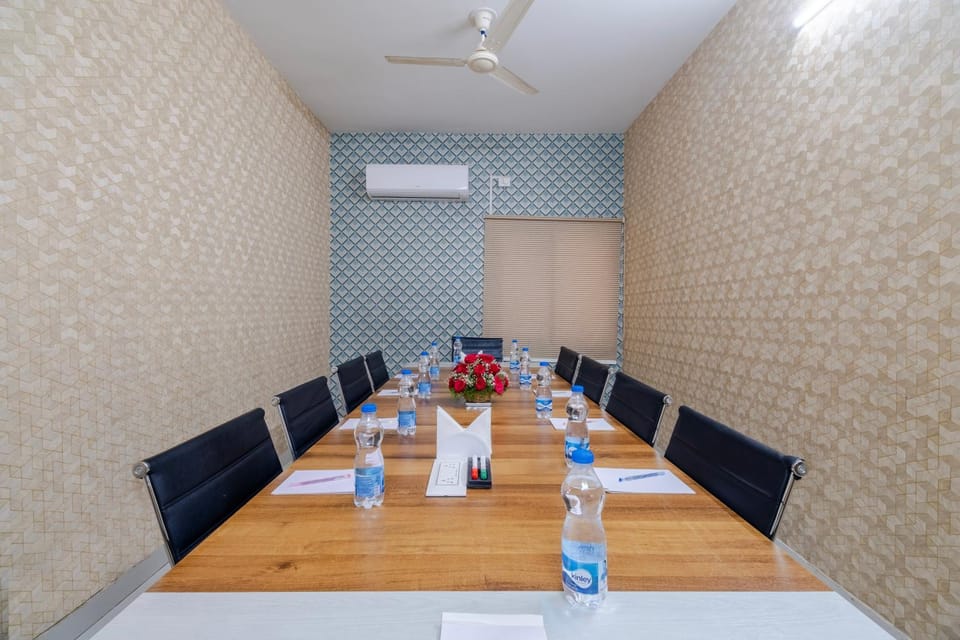 Meeting/conference room