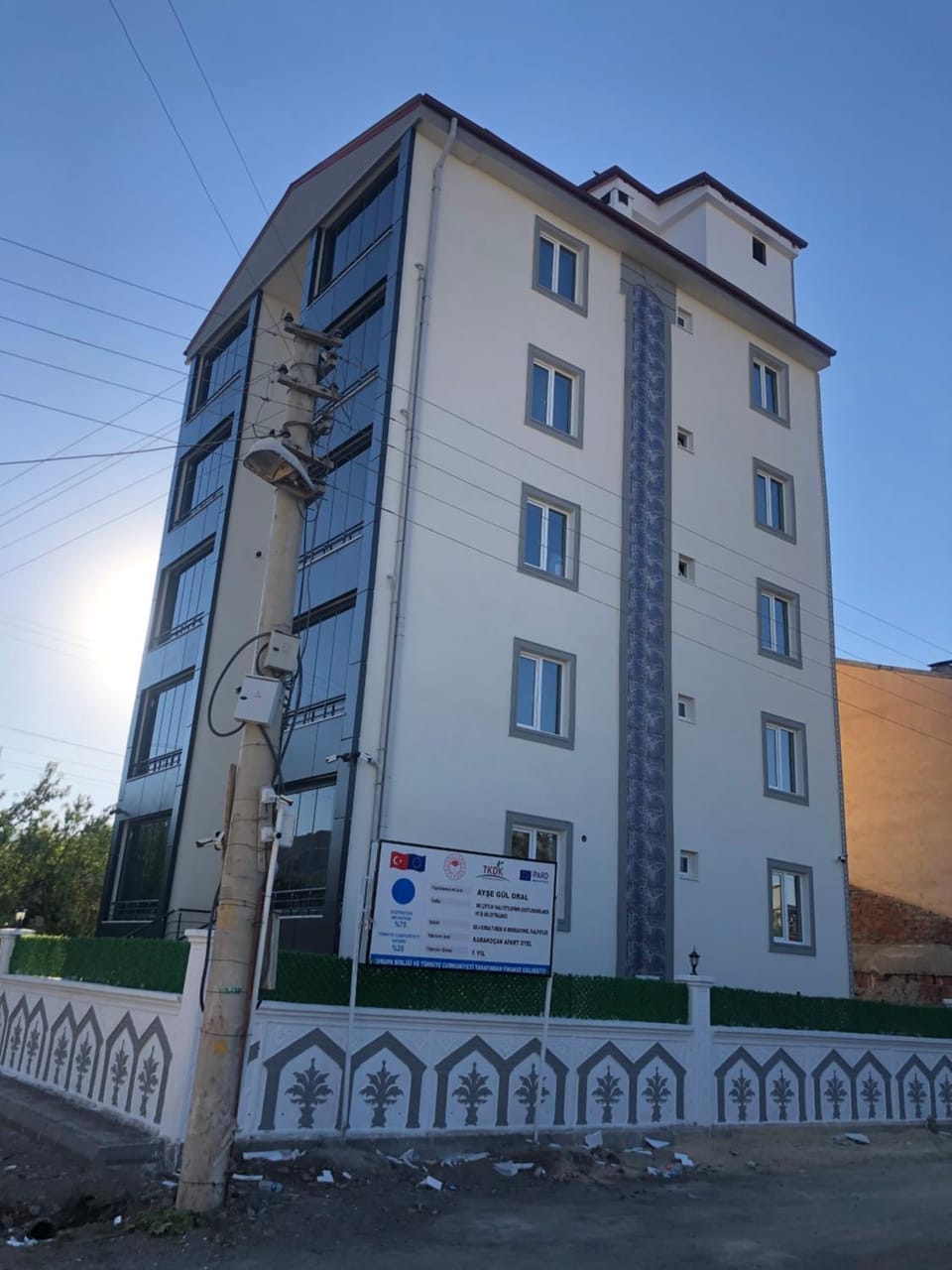 Property building, Day