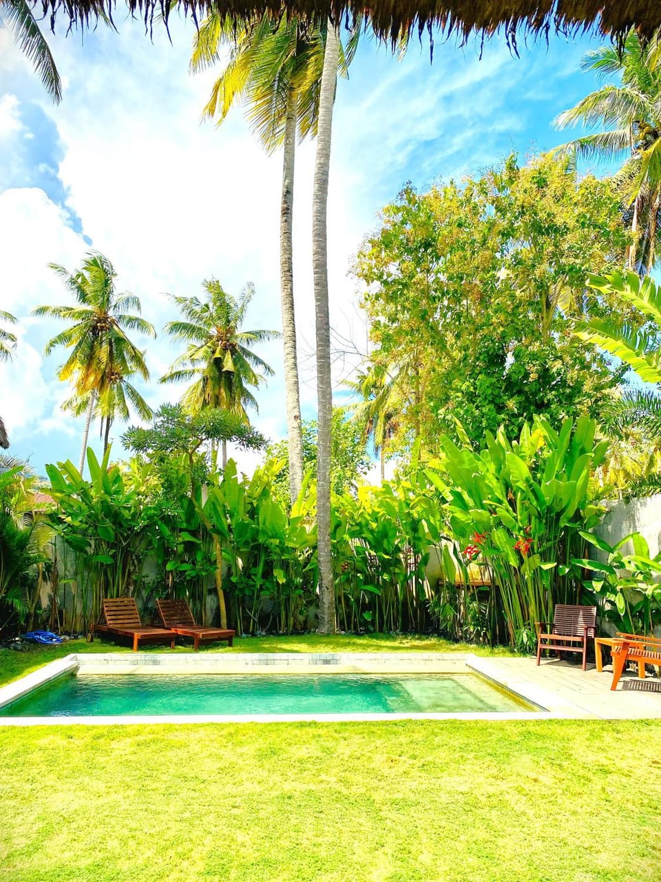 Garden, View (from property/room), Balcony/Terrace, Seating area, Garden view, Mountain view, Swimming pool, sunbed