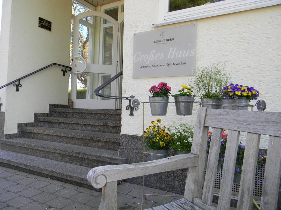 Property logo or sign