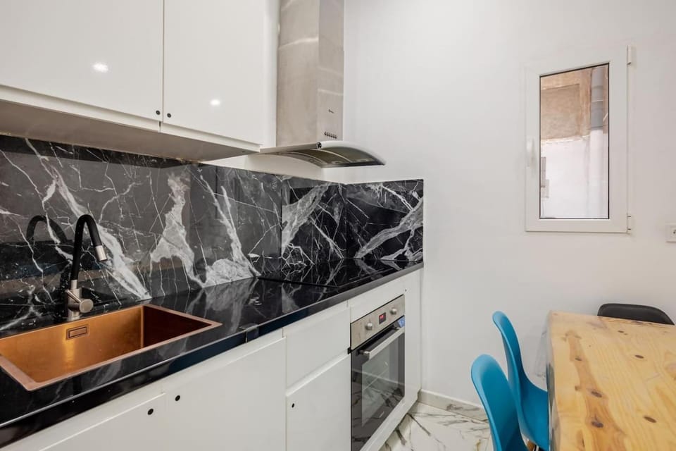 Apartamento con Calefacción y parking privado Apartment in Badalona