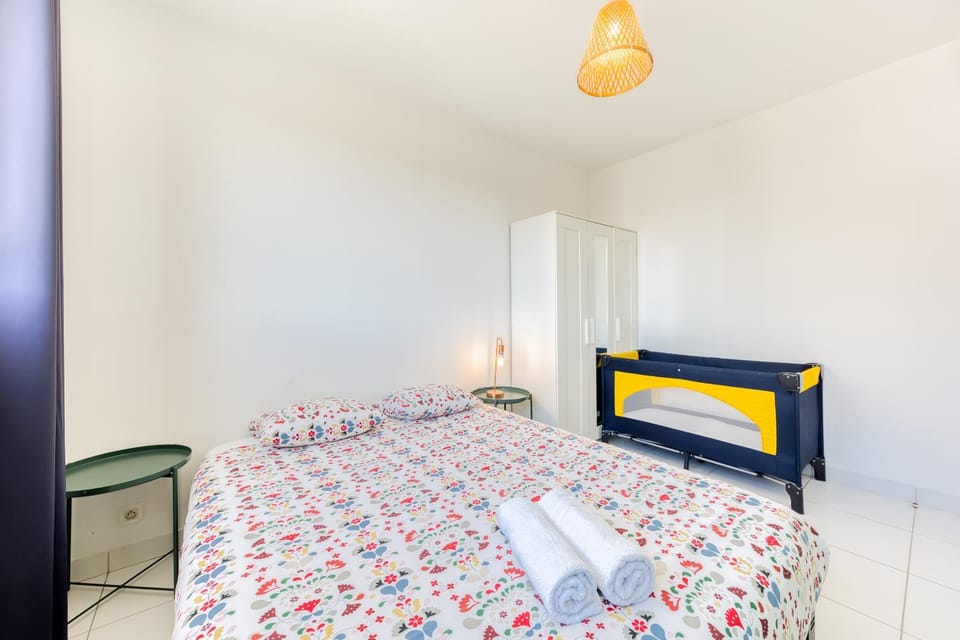 escale-marne fr - City Loft with rooftop view - Parking Gratuit - AC - Climatisation - 201 Apartment in Île-de-France