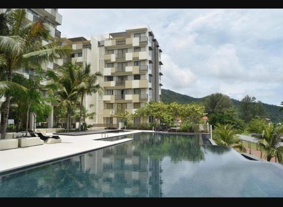 By The Sea Batu Ferringhi Beach Front, Seaview And Pool Front Apartment in Batu Ferringhi, Penang, Malaysia