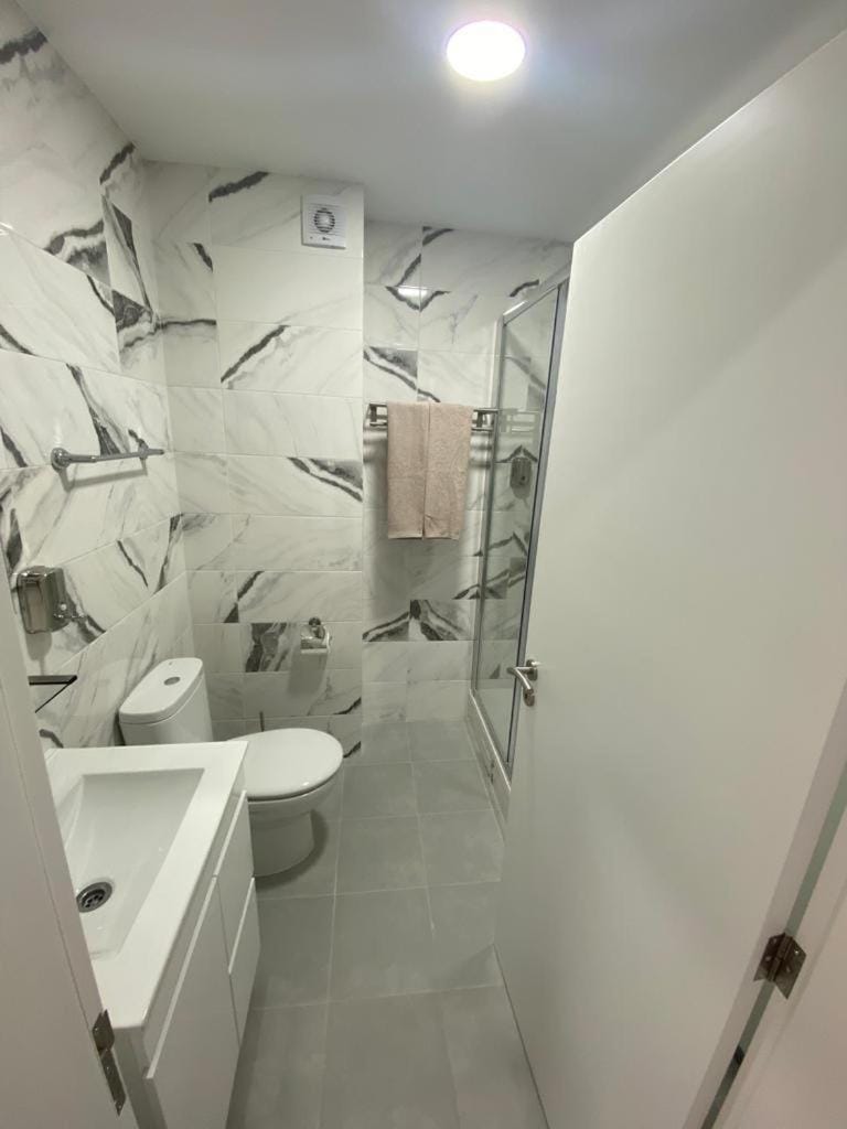 Toilet, Bathroom