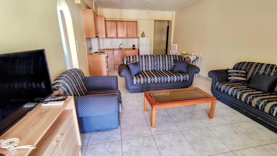 Angela's Apartment with beautiful balcony view Apartment in Euboea