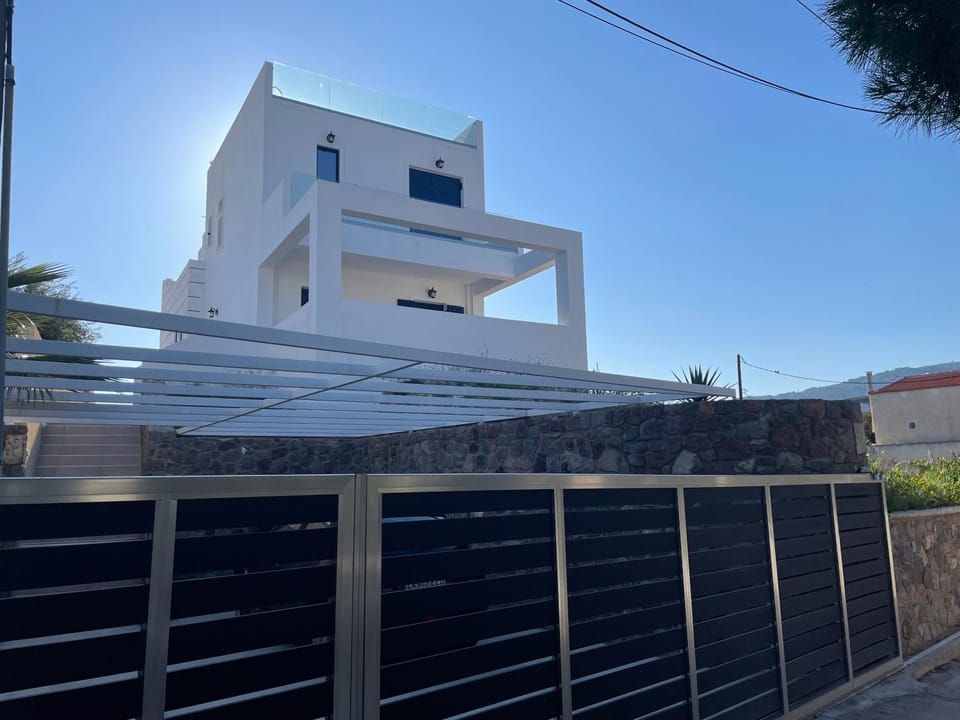 Souvala /Aegina. Excellent location Luxury villa. Villa in Islands