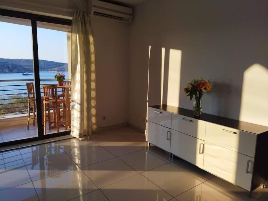 Natural landscape, View (from property/room), Balcony/Terrace, Sea view, air conditioner