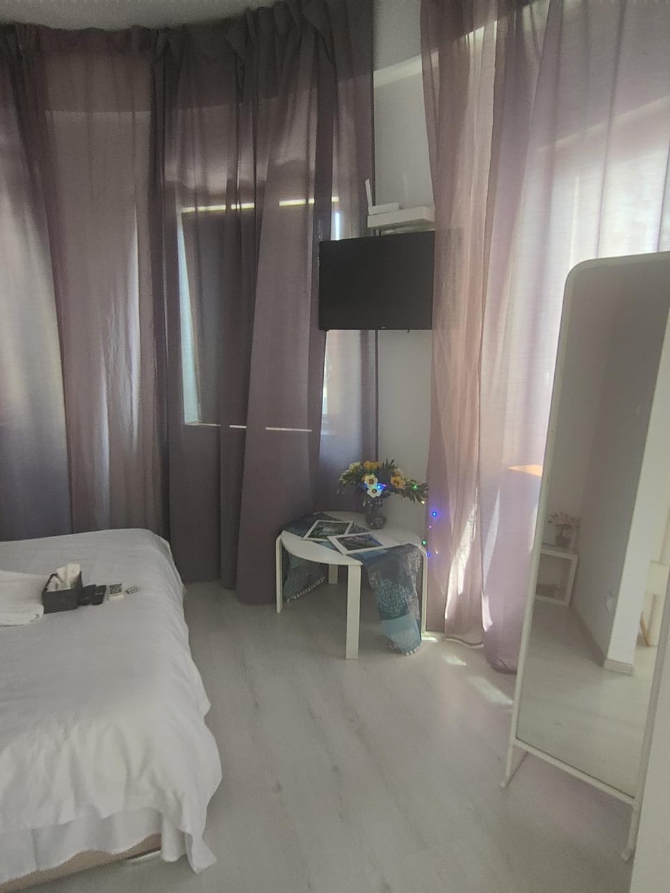 Downtown Studio Apartment in Bucharest