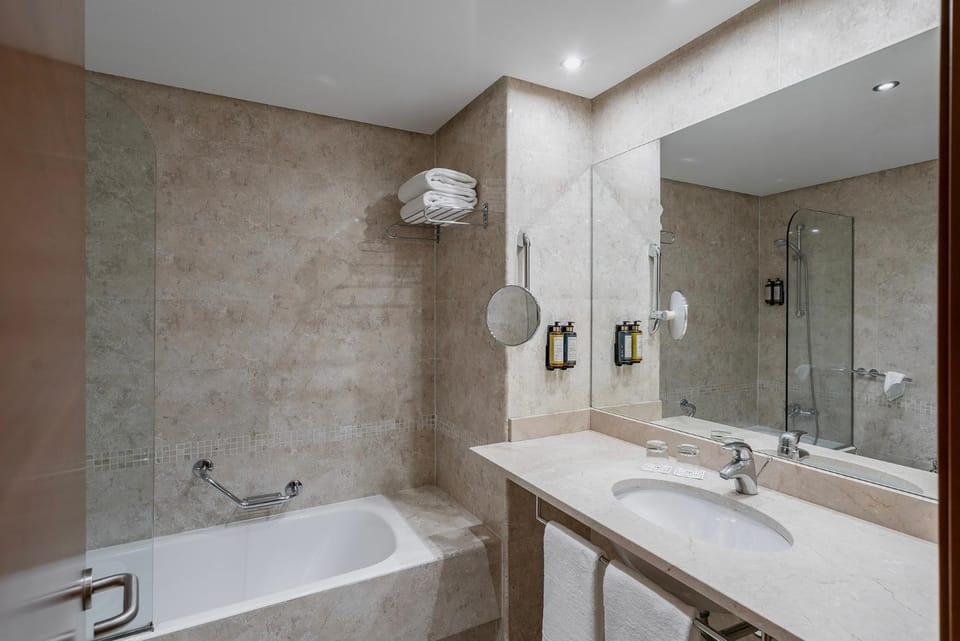 Dorma Coliseum Hotel in Santander