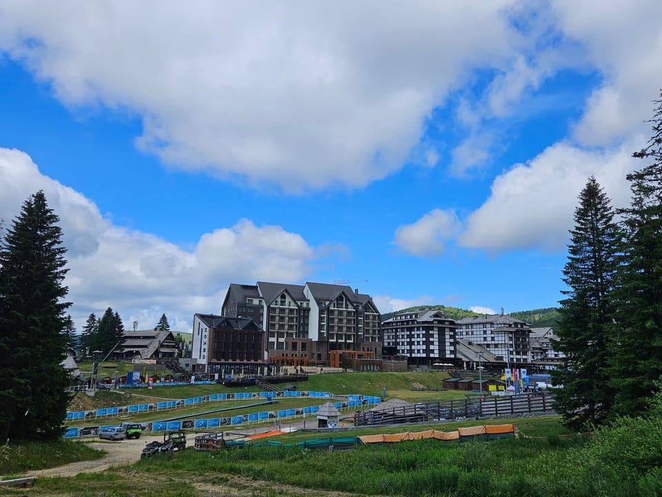 Woodside apartments Kopaonik with garage Apartment in Serbia